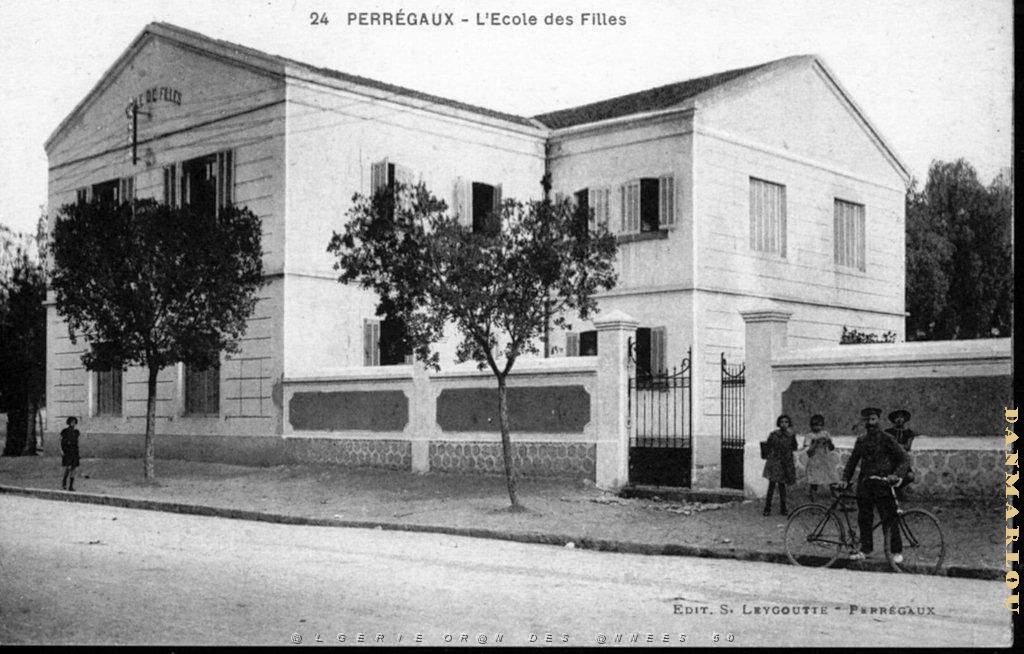 PERREGAUX  (510) COLLEC. SERRANO.JPG